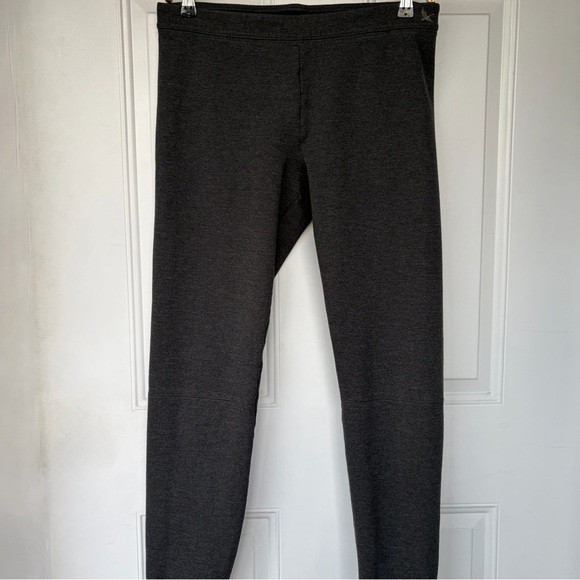 Eddie Bauer Pants - •Eddie Bauer• Charcoal Gray Travex Nordic Slim Pants - Size 8